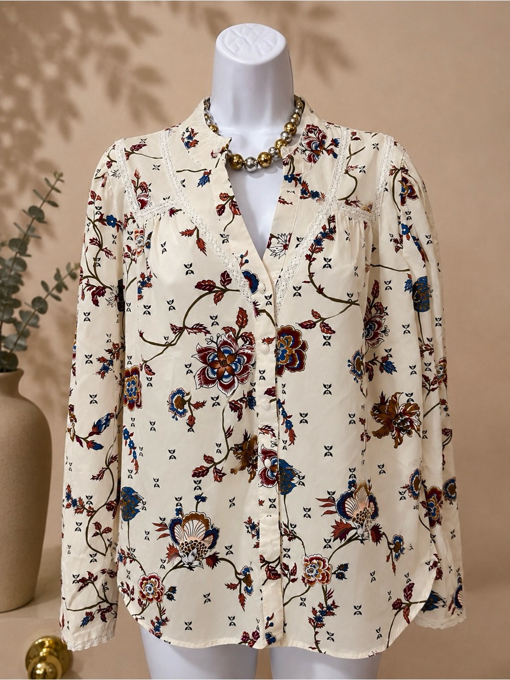 Good Hart - Floral Lace-Trim Button Front Blouse - Cream